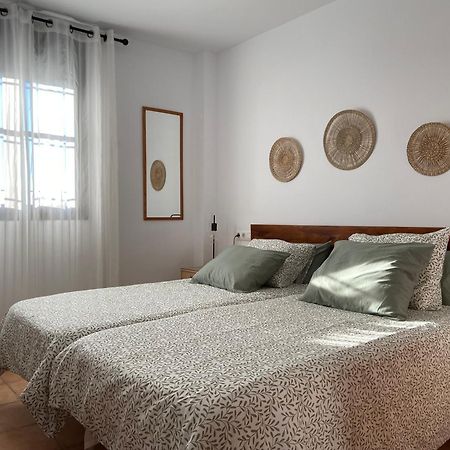 Apartamento Con Vistas Al Mar コニル・デ・ラ・フロンテラ エクステリア 写真